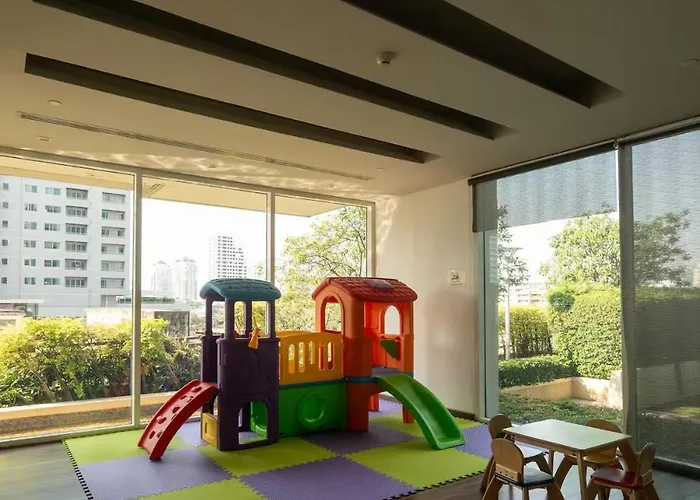 Ivy Thonglor Luxury With Swimming Pool, Fast Wifi Apartment